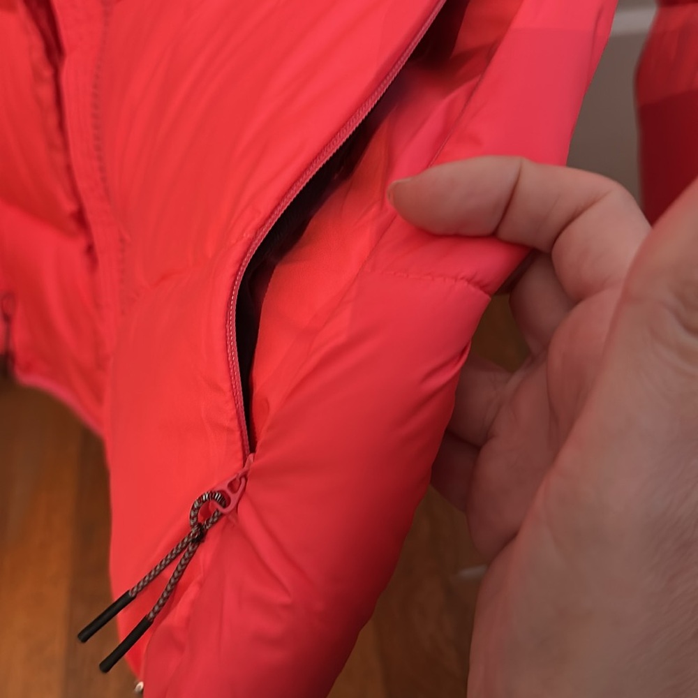Hunter Women’s Original Puffer Jacket, size L, Hyper Pink NWT - Picture 10 of 13